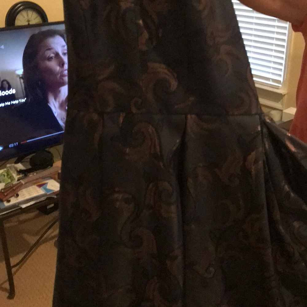 Muse size 4 dress